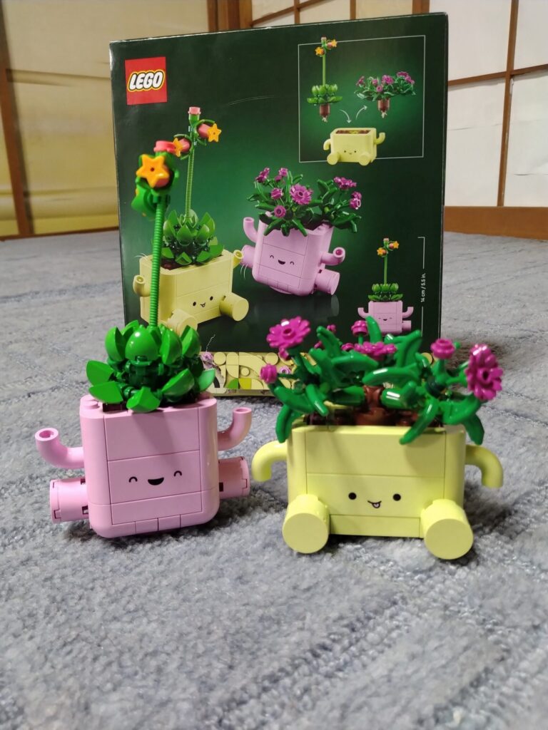 息子が完成させたレゴ・ボタニカル ロッキングプランツ